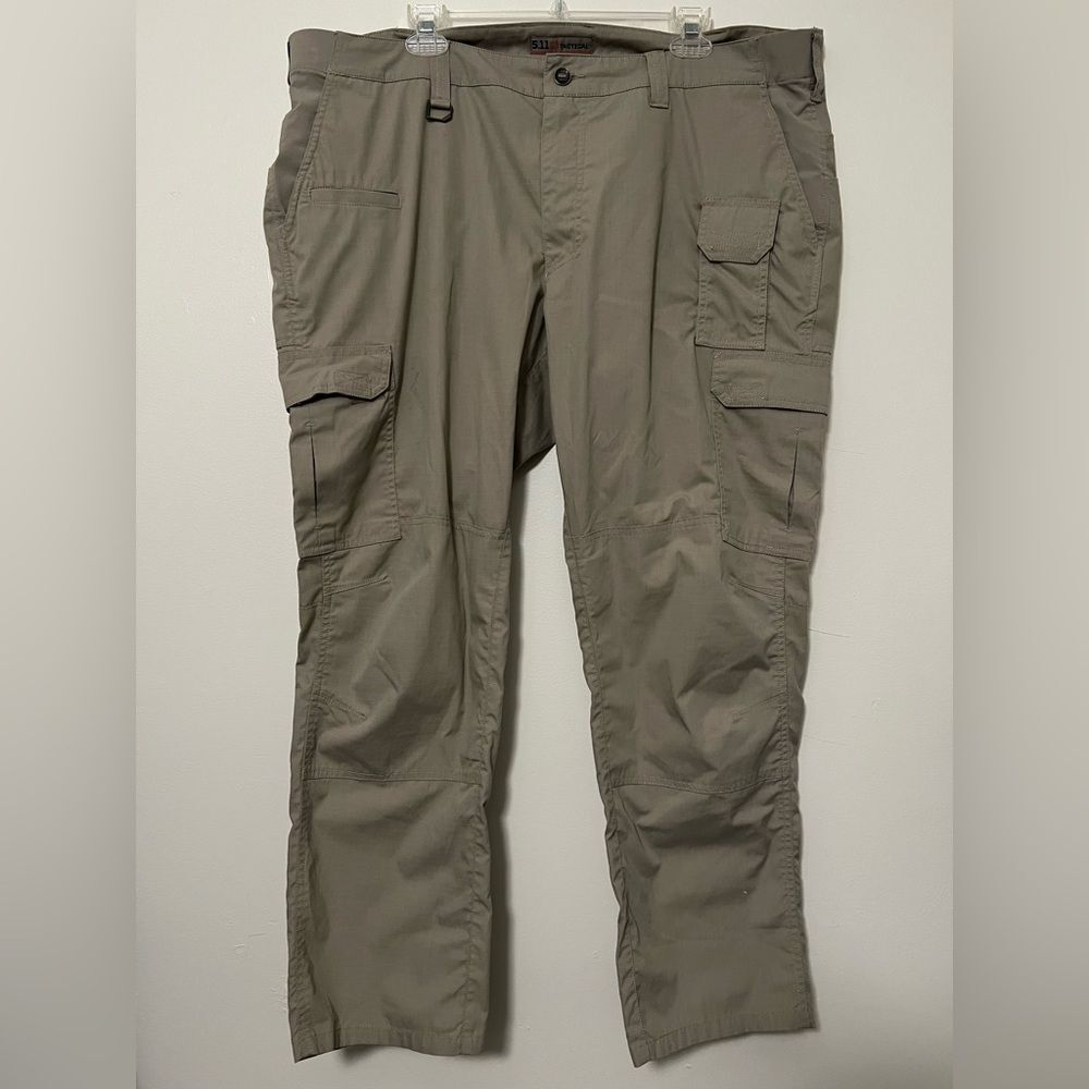 5.11 Tactical Cargo Pants Ripstop 42x30‎ Utility Khaki Durable Outdoor Workwear